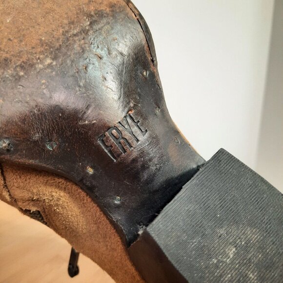 Frye Sacha Womens Size 9 Boots Tan Suede Side Zip Pointed Toe Moto Ankle Booties - Picture 9 of 12